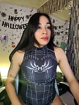 Snapshot of Marce0 chatting on October 2025 12:52:01 AM Marce0 online show from October 2025 12:52:01 AM