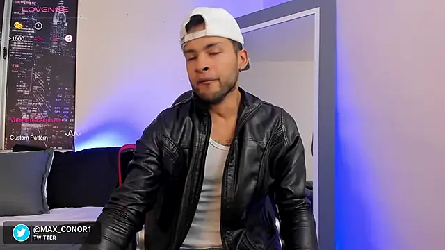 Max Conor1 online show from February 2025 11:33:01 AM