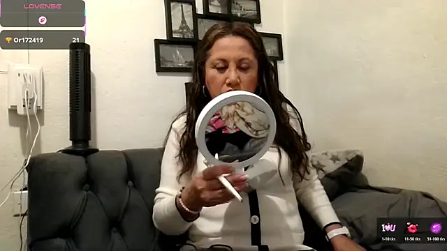 MirandaLatinaLovely online show from March 2026 05:52:02 PM