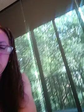 Snapshot of MirandaLatinaLovely chatting on June 2026 05:50:02 PM MirandaLatinaLovely online show from June 2026 05:50:02 PM