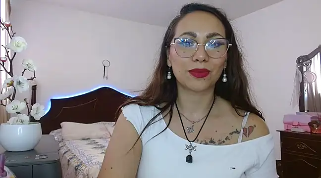 AloLovely  online show from March 2025 09:02:02 PM