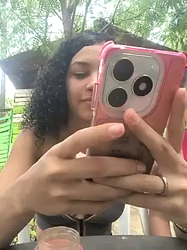 Snapshot of Street_royal chatting on March 2025 07:17:01 PM Street royal online show from March 2025 07:17:01 PM