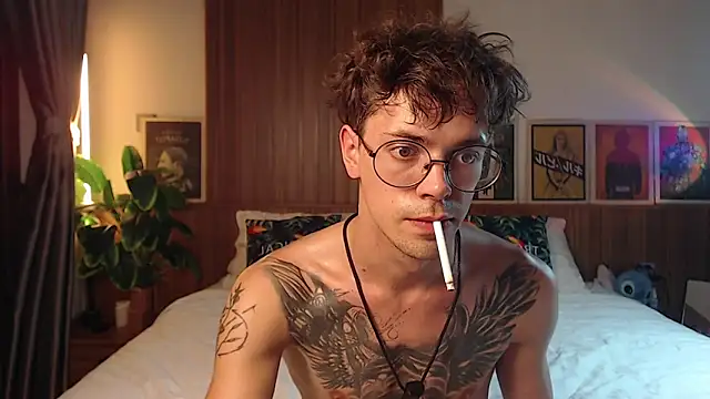 Snapshot of William_Henry_ chatting on May 2026 01:52:01 PM William Henry online show from May 2026 01:52:01 PM