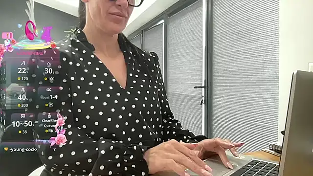 goddess-harper online show from September 2025 12:27:02 PM