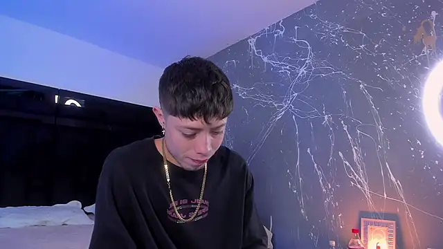 marcuscollins1  online show from October 2025 02:02:01 PM