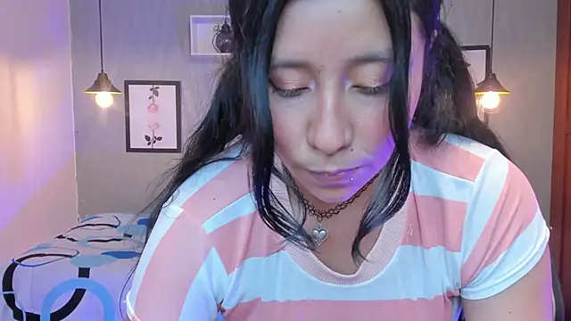 Nohemi louse online show from March 2025 02:08:01 AM