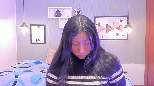 Nohemi louse online show from March 2025 07:24:02 PM