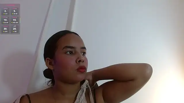 Roxy Stonee online show from September 2025 07:28:01 PM