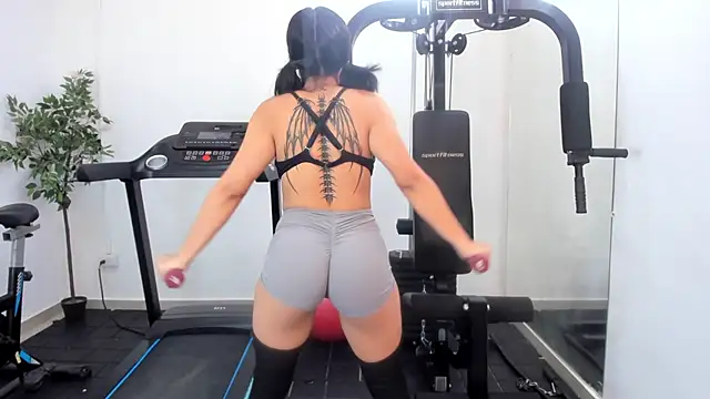 ada sienna online show from March 2025 12:35:02 PM