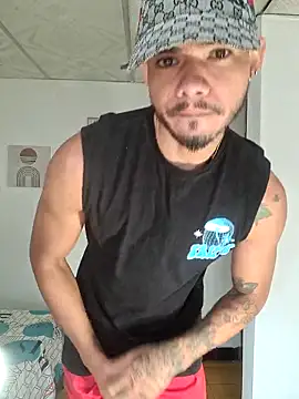 Snapshot of Niick01_ chatting on October 2025 03:01:02 PM Niick01 online show from October 2025 03:01:02 PM