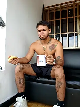 Snapshot of Niick01_ chatting on October 2025 03:02:02 PM Niick01 online show from October 2025 03:02:02 PM