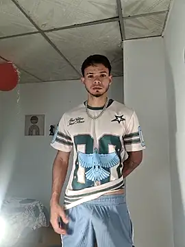 Snapshot of Niick01_ chatting on November 2025 07:36:01 PM Niick01 online show from November 2025 07:36:01 PM