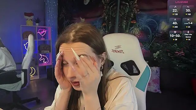 Snapshot of kaisajenner chatting on February 2025 01:56:01 AM kaisajenner online show from February 2025 01:56:01 AM