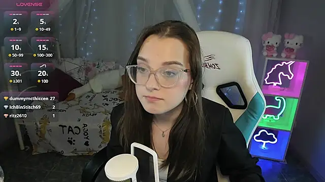 Snapshot of kaisajenner chatting on March 2025 12:27:02 AM kaisajenner online show from March 2025 12:27:02 AM