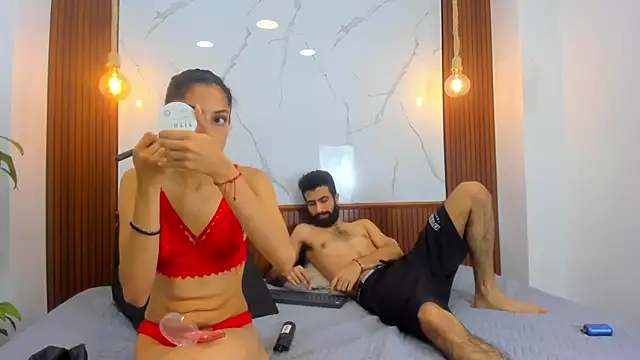 Arah issaa online show from March 2025 10:10:01 PM