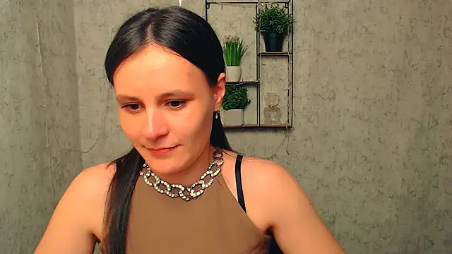 Snapshot of ValeriaHeart_ chatting on February 2025 02:15:02 PM ValeriaHeart online show from February 2025 02:15:02 PM