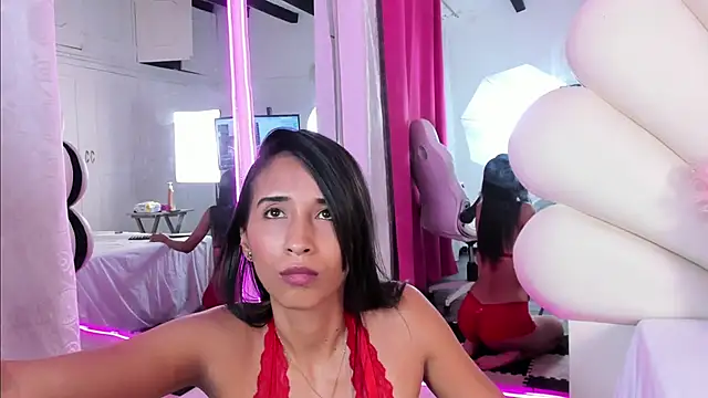 Keyla  Jones online show from February 2025 01:47:01 AM