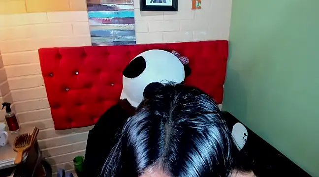 ScarletKray online show from February 2025 04:22:01 PM