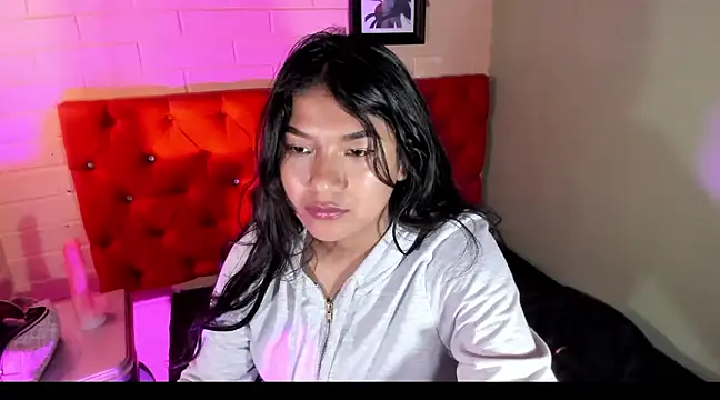 ScarletKray online show from February 2025 05:36:02 PM