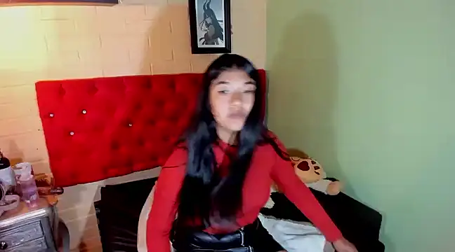 ScarletKray online show from March 2025 02:23:02 PM