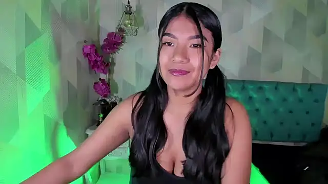 ScarletKray online show from October 2025 02:52:01 AM