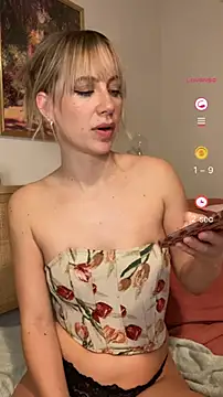 Snapshot of rileylovesyou chatting on March 2025 04:02:02 AM rileylovesyou online show from March 2025 04:02:02 AM