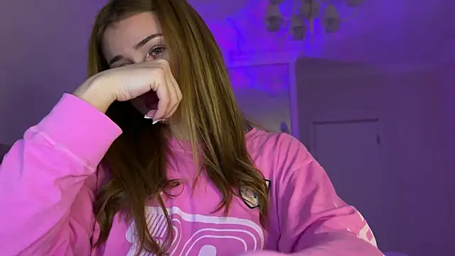 Kisskeyy online show from February 2025 11:11:01 PM