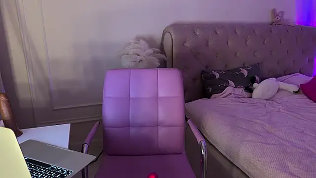 Kisskeyy online show from February 2025 01:14:02 AM