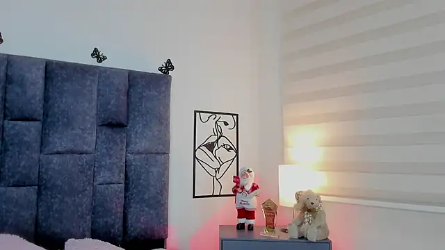 Violetta Ficher online show from December 2025 02:31:02 AM