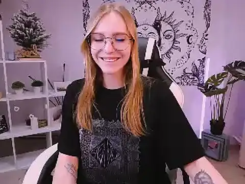 VeronicaAndersen online show from February 2025 07:05:02 PM