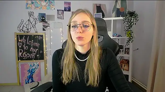 VeronicaAndersen online show from March 2025 08:43:02 PM