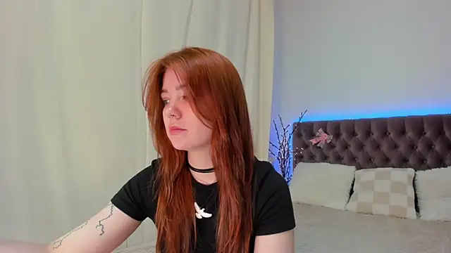 Ella Mayers online show from March 2025 12:41:01 AM