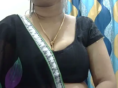 Snapshot of YOUR_RAHI48 chatting on September 2025 04:45:02 AM YOUR RAHI48 online show from September 2025 04:45:02 AM