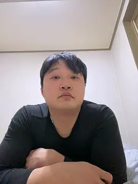 offwhite777 online show from February 2025 02:18:01 PM