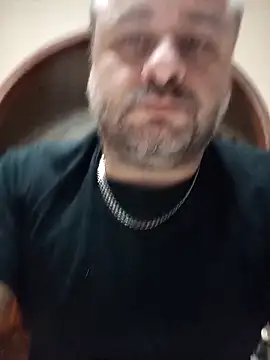 NAvoglia online show from January 2026 09:39:02 PM