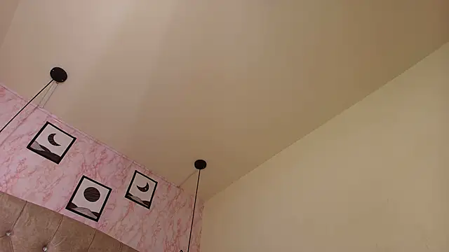 Raichell  online show from March 2026 04:03:02 PM