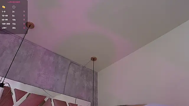 Raichell  online show from March 2026 03:05:01 PM