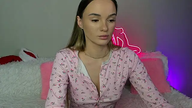 EvaBalmer online show from January 2026 03:41:01 AM