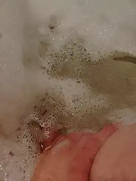 bouraktom6 online show from October 2025 12:34:02 PM