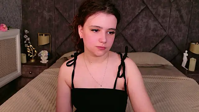 Pauline Heaven online show from May 2026 05:36:02 AM