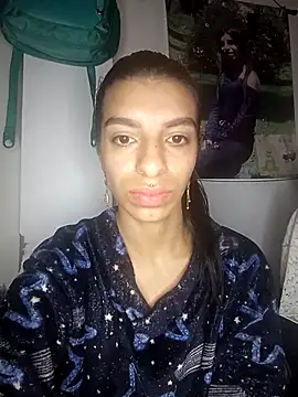 Ariell Kieran online show from October 2025 06:12:01 AM