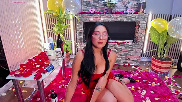 Enyel valmina online show from February 2025 09:10:01 PM