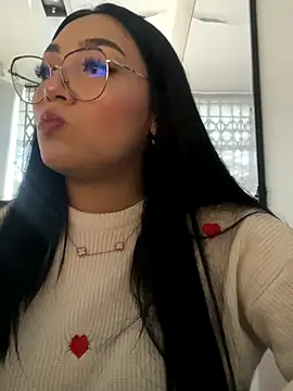 Enyel valmina online show from September 2025 05:48:01 PM