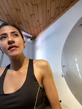 Andrea18 blonde online show from February 2025 07:05:01 PM