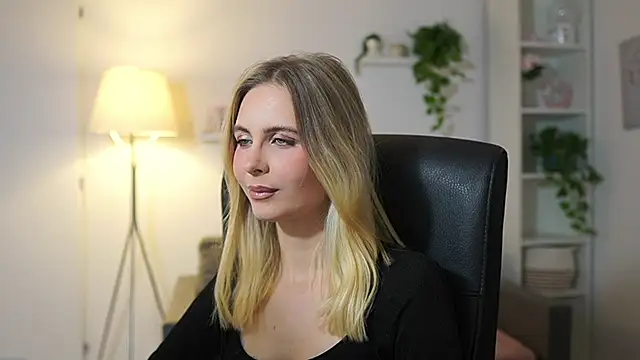 catecrago  online show from November 2025 09:09:02 AM