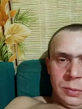 Snapshot of alex_brow_n chatting on February 2025 07:19:02 PM alex brow n online show from February 2025 07:19:02 PM