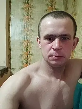 Snapshot of alex_brow_n chatting on February 2025 04:40:02 PM alex brow n online show from February 2025 04:40:02 PM