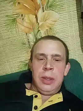 Snapshot of alex_brow_n chatting on March 2025 07:42:02 PM alex brow n online show from March 2025 07:42:02 PM