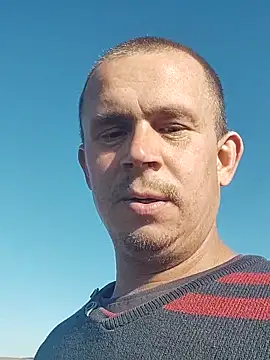 Snapshot of alex_brow_n chatting on September 2025 05:53:01 AM alex brow n online show from September 2025 05:53:01 AM