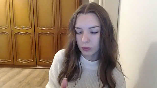 aurora lust online show from December 2025 06:30:02 AM